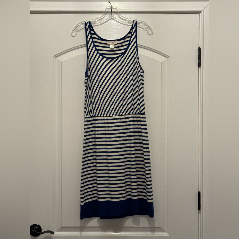 The Loft Women’s sleeveless cotton dress